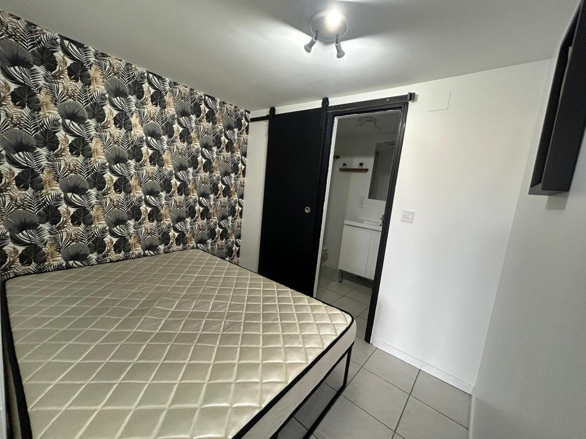 Avec Terrasse Et Vue Appartement *